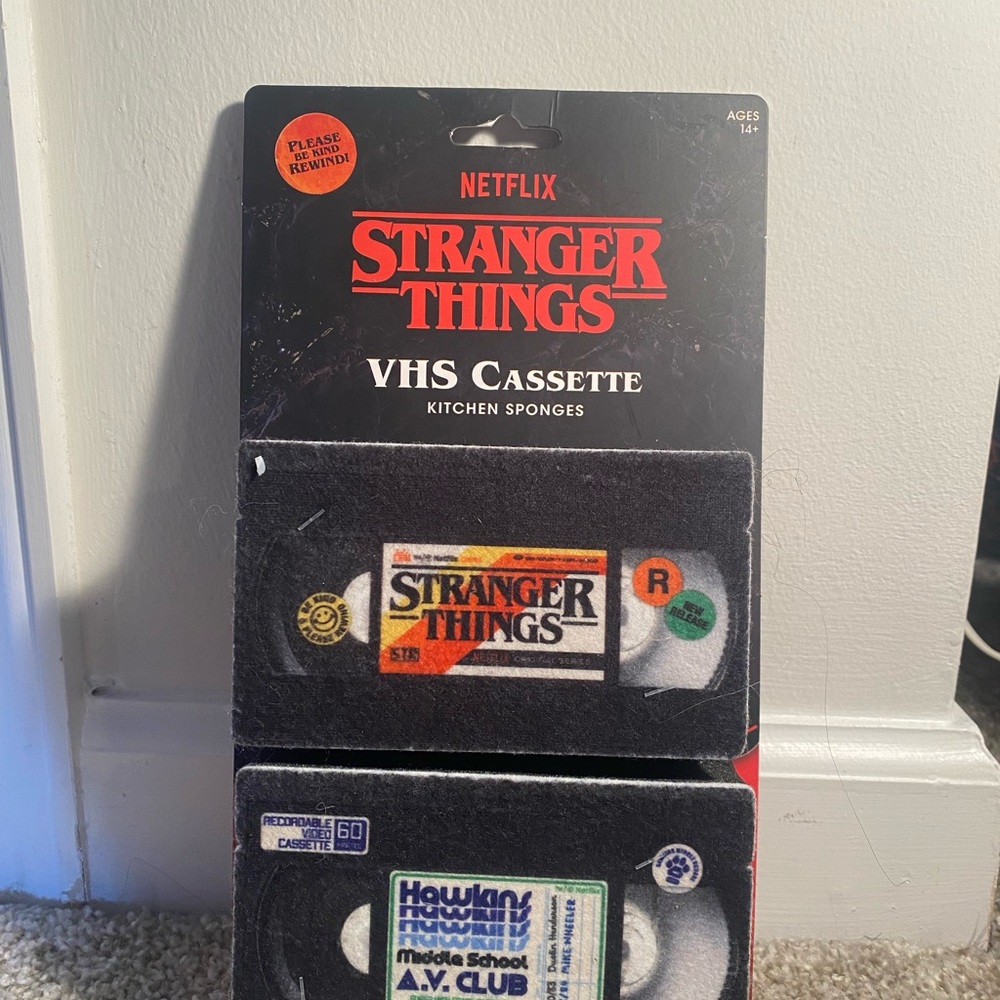 Netflix  Stranger Things series… Kitchen Sponges!!! - Picture 7 of 10